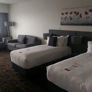https://calamvale-hotel-suites-and-conference-centre.queenslandhotels.net